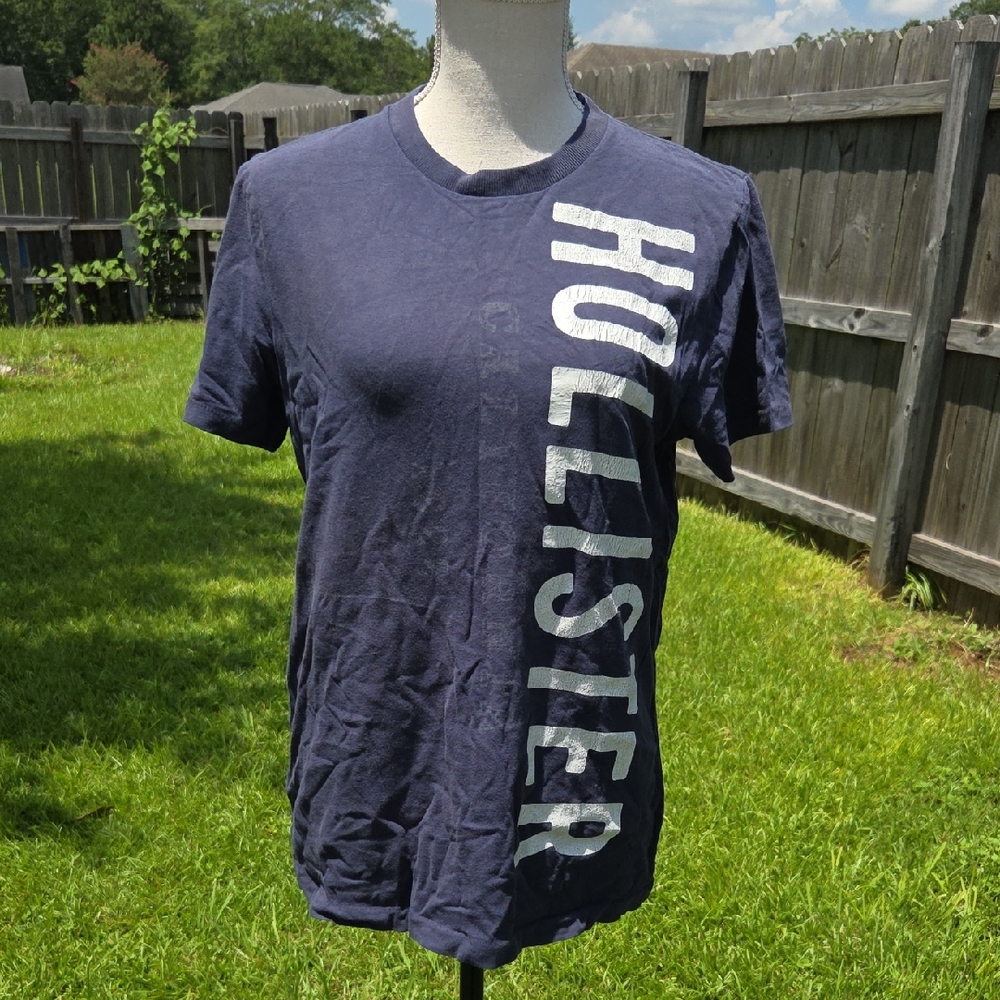 Hollister Tee Size M